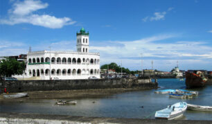 1)-moschea-Badjanani,-simbolo-delle-Comore