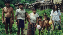 APO KAYAN, nel cuore del Kalimantan – Le tribù, riti e costumi – 2P