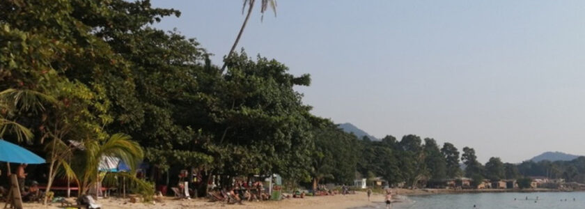 Salak Khok e Memorial Beach – Percorrendo la costa orientale di Koh Chang